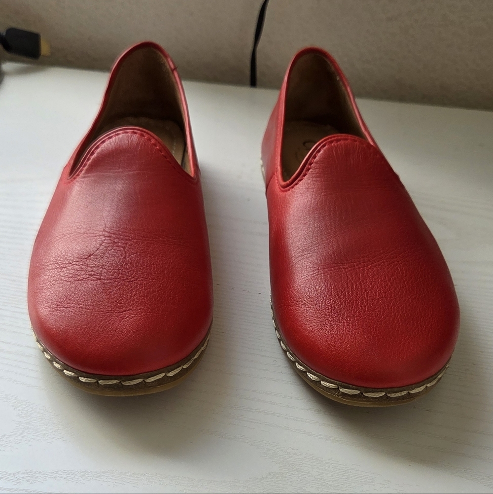 Charix Red Slip On Shoes Excellent Condition - Picture 3 of 15